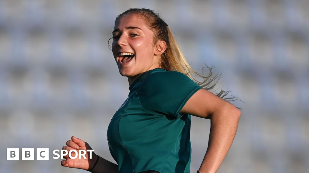 Ellen Molloy during a Republic of Ireland training session in Slovakia in 2022