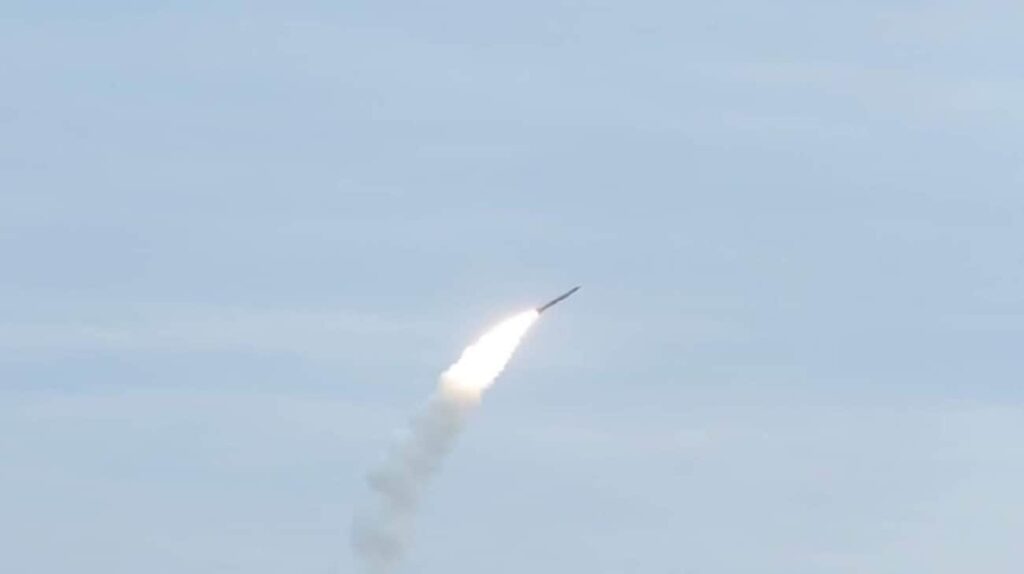 Bipartisan group in Congress wants Biden to let Poland shoot down Russian missiles over Ukraine Bipartisan group in Congress wants Biden to let Poland shoot down Russian missiles over Ukraine