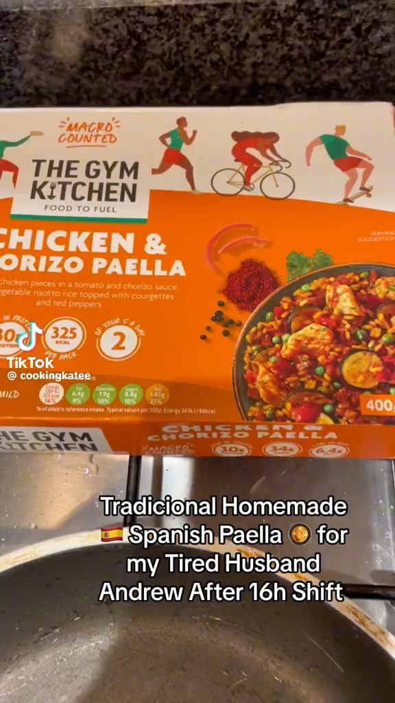 And let the Valencian paella be removed next to this