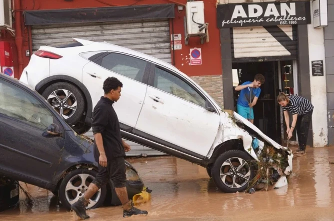 Church in Spain mobilizes as severe flooding leaves more than 60 dead Church in Spain mobilizes as severe flooding leaves more than 60 dead