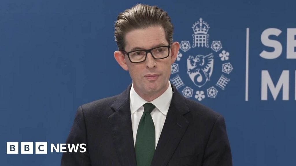 Russia on mission to cause mayhem on UK streets, warns MI5