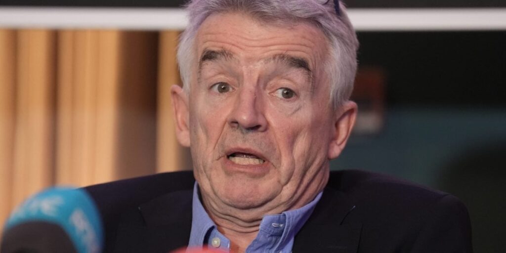Michael O'Leary questions Britain's 5am airport drinking culture as Ryanair boss continues battle with pubs