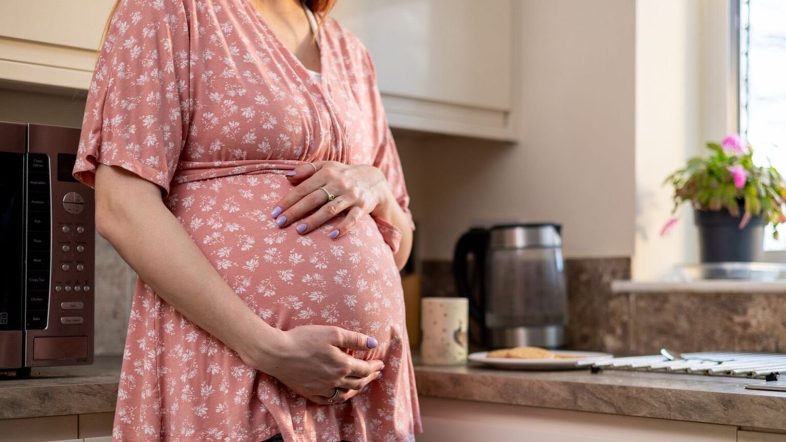 UK’s fertility rate falling faster than any other G7 nation | UK News UK's fertility rate falling faster than any other G7 nation | UK News