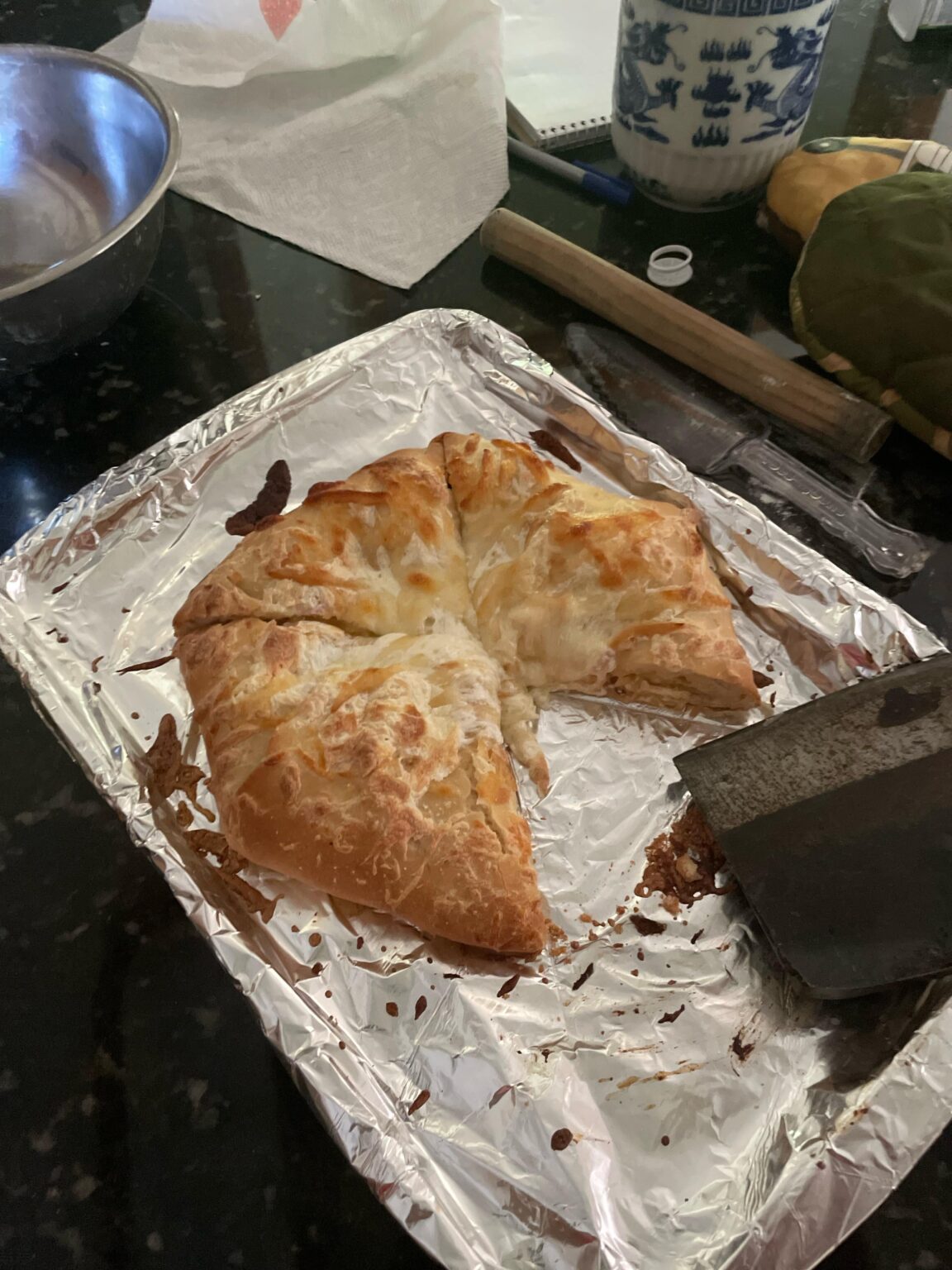 Megruli Khachapuri