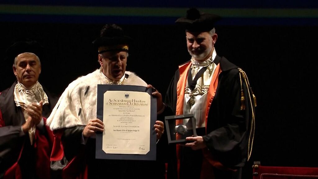 Video. King Felipe VI of Spain awarded honorary doctorate in Naples Video. King Felipe VI of Spain awarded honorary doctorate in Naples