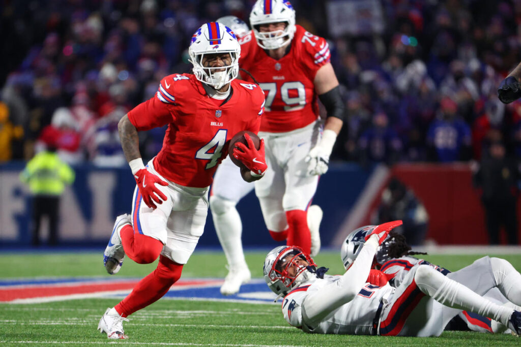 Bills don’t play a great game, but avoid a bad loss by coming back to beat Patriots Bills don't play a great game, but avoid a bad loss by coming back to beat Patriots