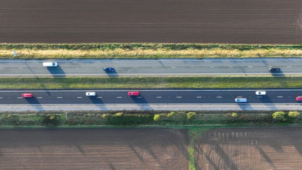UK road resurfacing trial achieves 75% carbon emission reduction