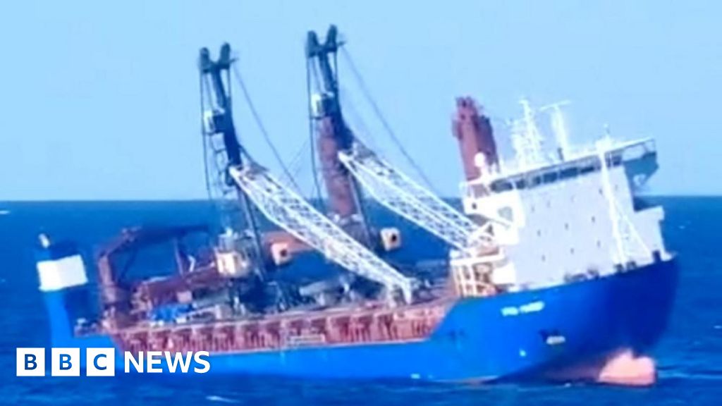 Russian ship under US sanctions sinks after engine room blast Russian ship under US sanctions sinks after engine room blast