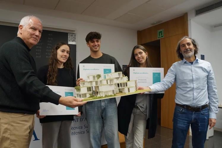 Spain: University of Alicante Students Design Prefabricated Homes for DANA Storm Victims