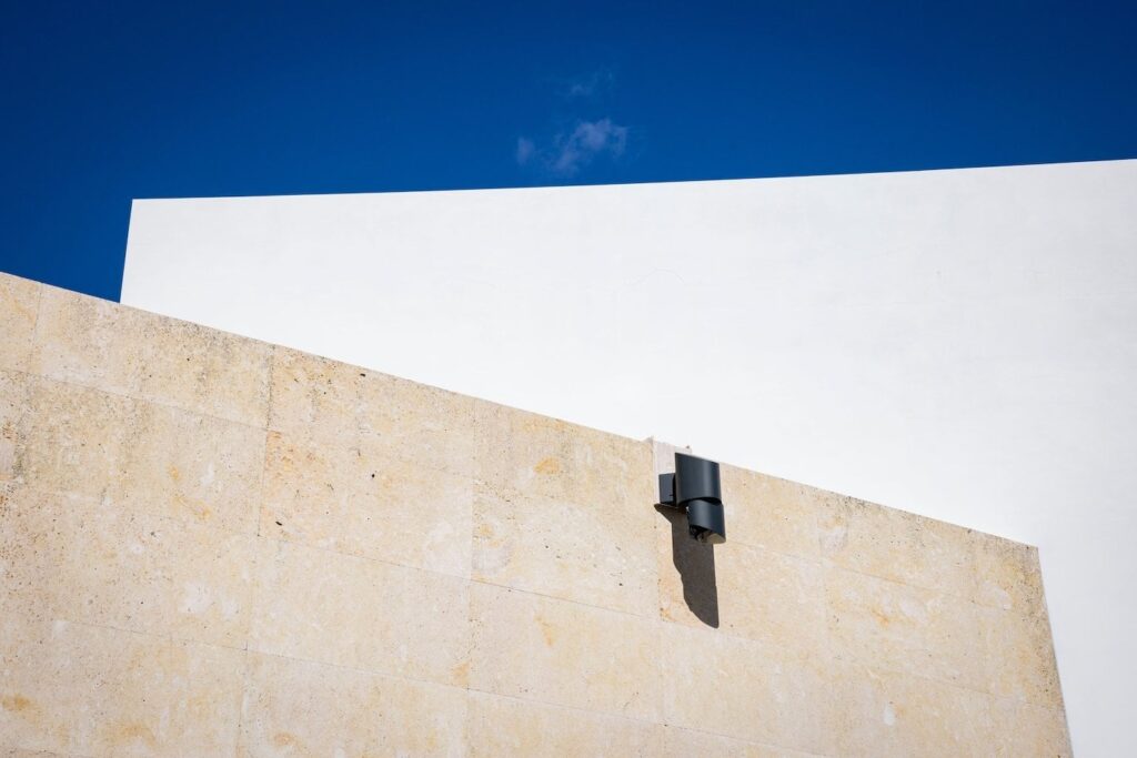 Fearful of crime, the tech elite transform their homes into military bunkers