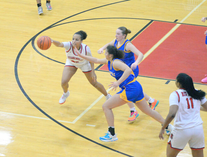 Big Red girls top CCHS to win a fifth straight  | News, Sports, Jobs