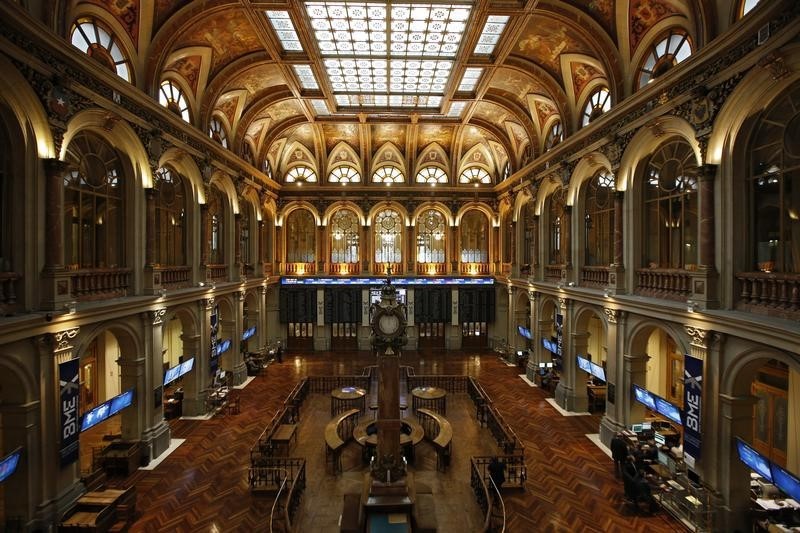 &copy; Reuters.  Spain stocks lower at close of trade; IBEX 35 down 0.34%