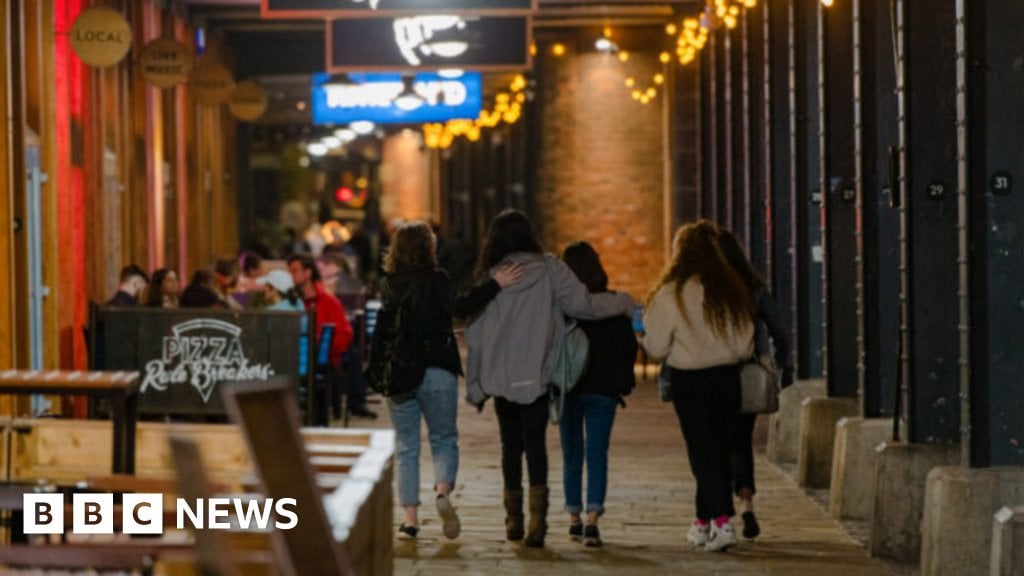Night-time safe space for women to be trialled