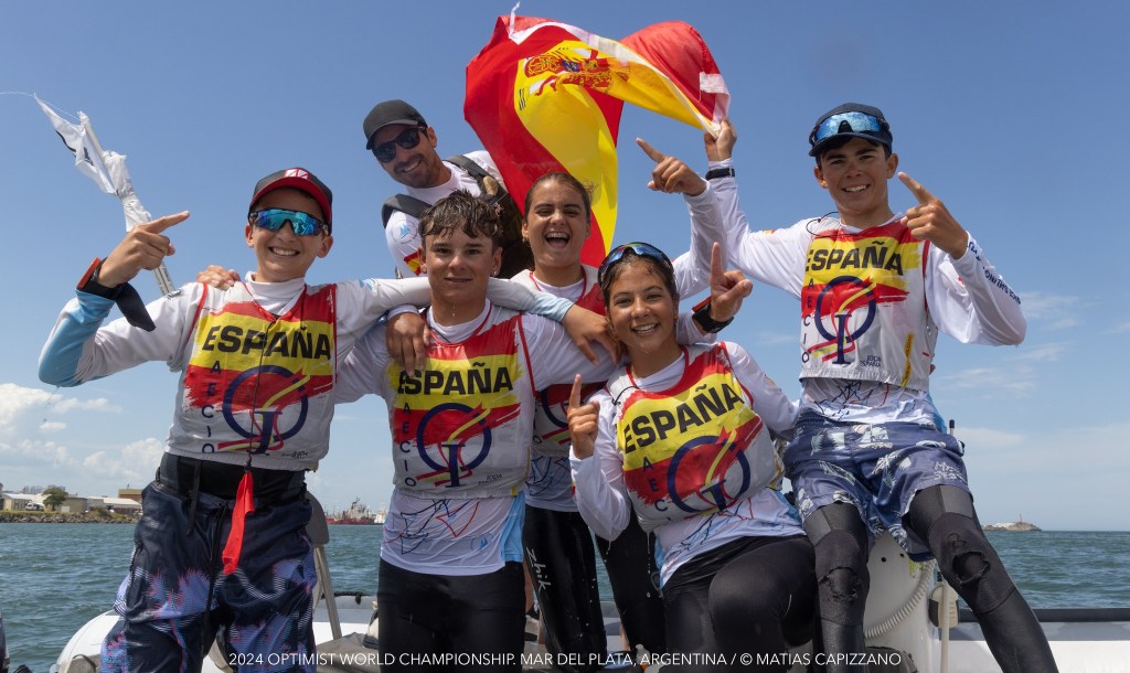 Spain Win the 2024 Optimist Team Racing World Championship – Sailweb Spain Win the 2024 Optimist Team Racing World Championship – Sailweb