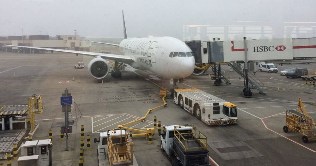 'Nightmare' fog sparks cancellations at UK's busiest airports to maintain safety