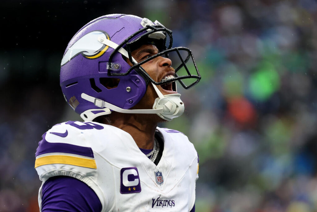 Asked & Answered, Week 16: It’s time for Vikings fans to believe Asked & Answered, Week 16: It’s time for Vikings fans to believe