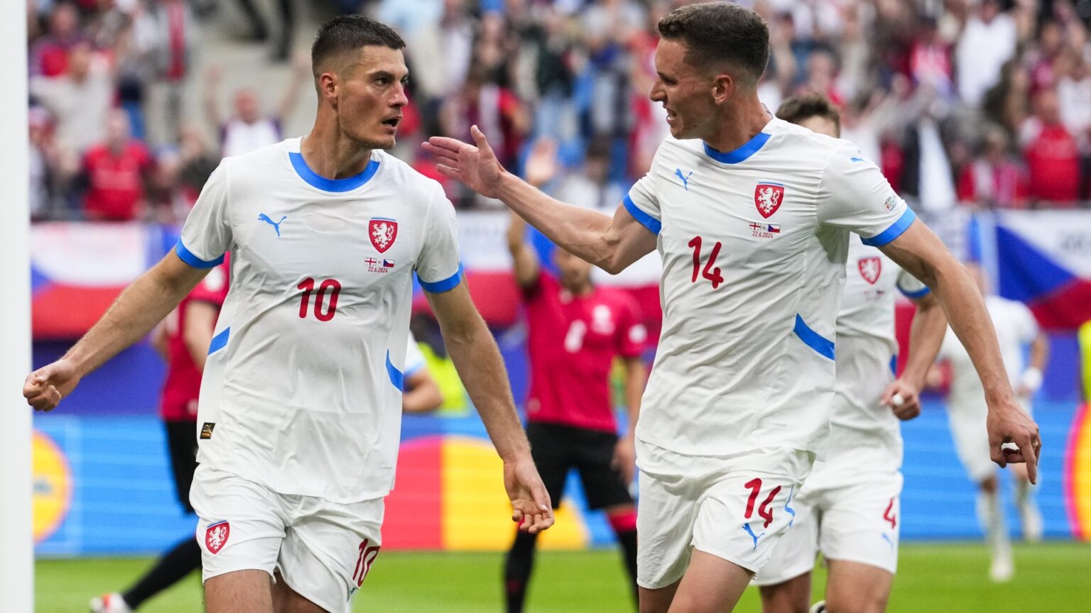 Georgia 1-1 Czech Republic LIVE RESULT: Georgians miss huge chance to secure first win as Group F match ends level