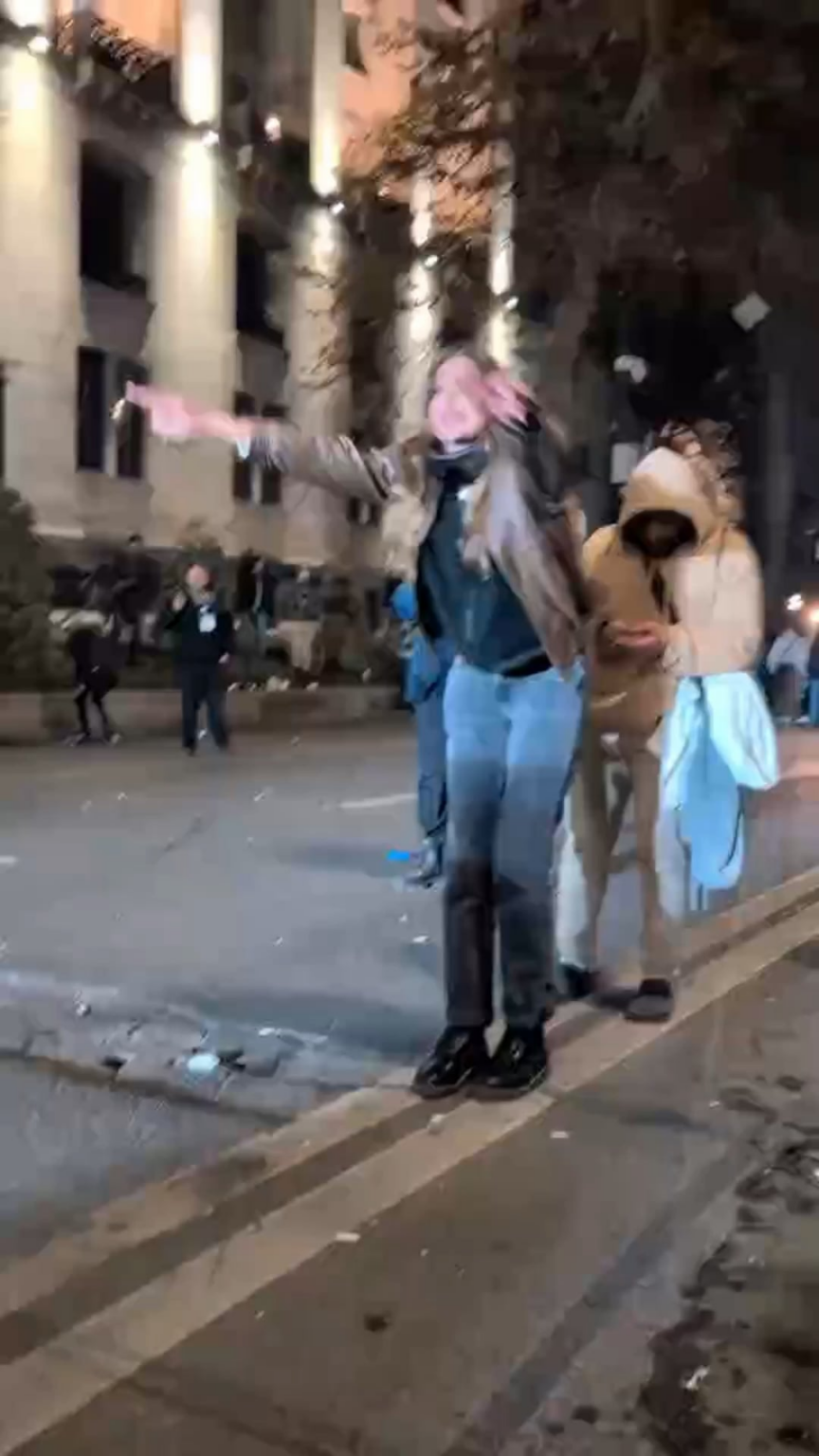 The girl is not afraid of special forces