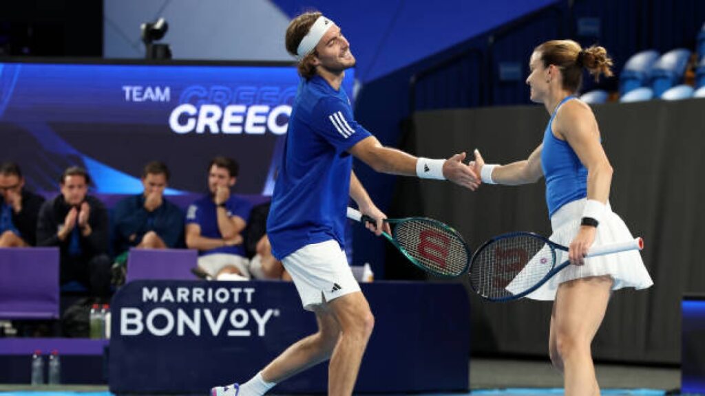 United Cup 2025. Tsitsipas and Sakkari eliminate Spain United Cup 2025. Tsitsipas and Sakkari defeat Martos and Cavallé to secure the win. Photo: Getty