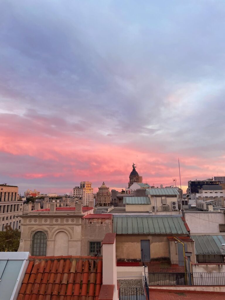 Rooftop sunsets in Barcelona 🌆