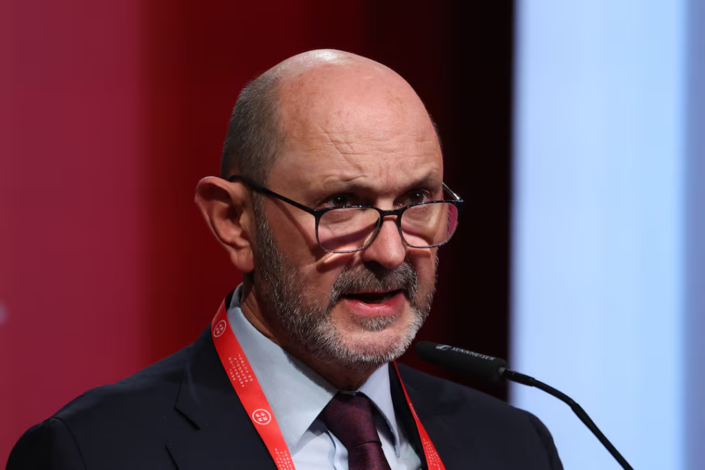 Spain’s Football Federation Elects New Chief After Rubiales Saga Rafael Louzan (News Central TV)