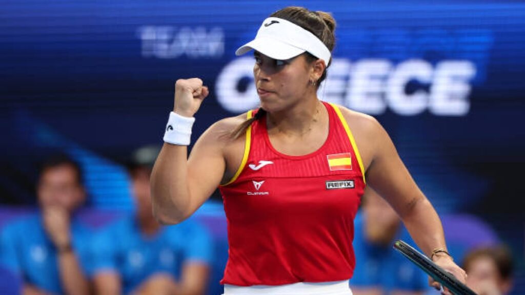 United Cup 2025: Bouzas becomes great against Sakkari to give Spain the advantage United Cup 2025. Bouzas grows big against Sakkari to give Spain the advantage. Photo: Getty