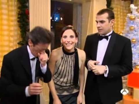 On this day 20 years ago, the cast of "No one lives here" presented the Chimes on Antena 3, as if they were their respective characters.