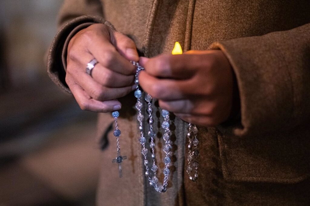 Four out of every five Spaniards (80.4%) do not practice any religion and Catalans, Basques and Galicians are the ones who practice the least. Four out of every five Spaniards (80.4%) do not practice any religion and Catalans, Basques and Galicians are the ones who practice the least.