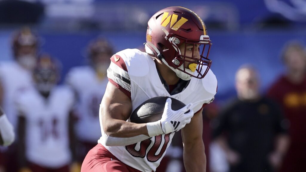 Dan Quinn: Austin Ekeler's return is "absolutely possible"