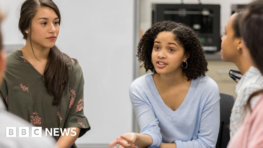 Corby drama therapy to boost youth mental health Corby drama therapy to boost youth mental health