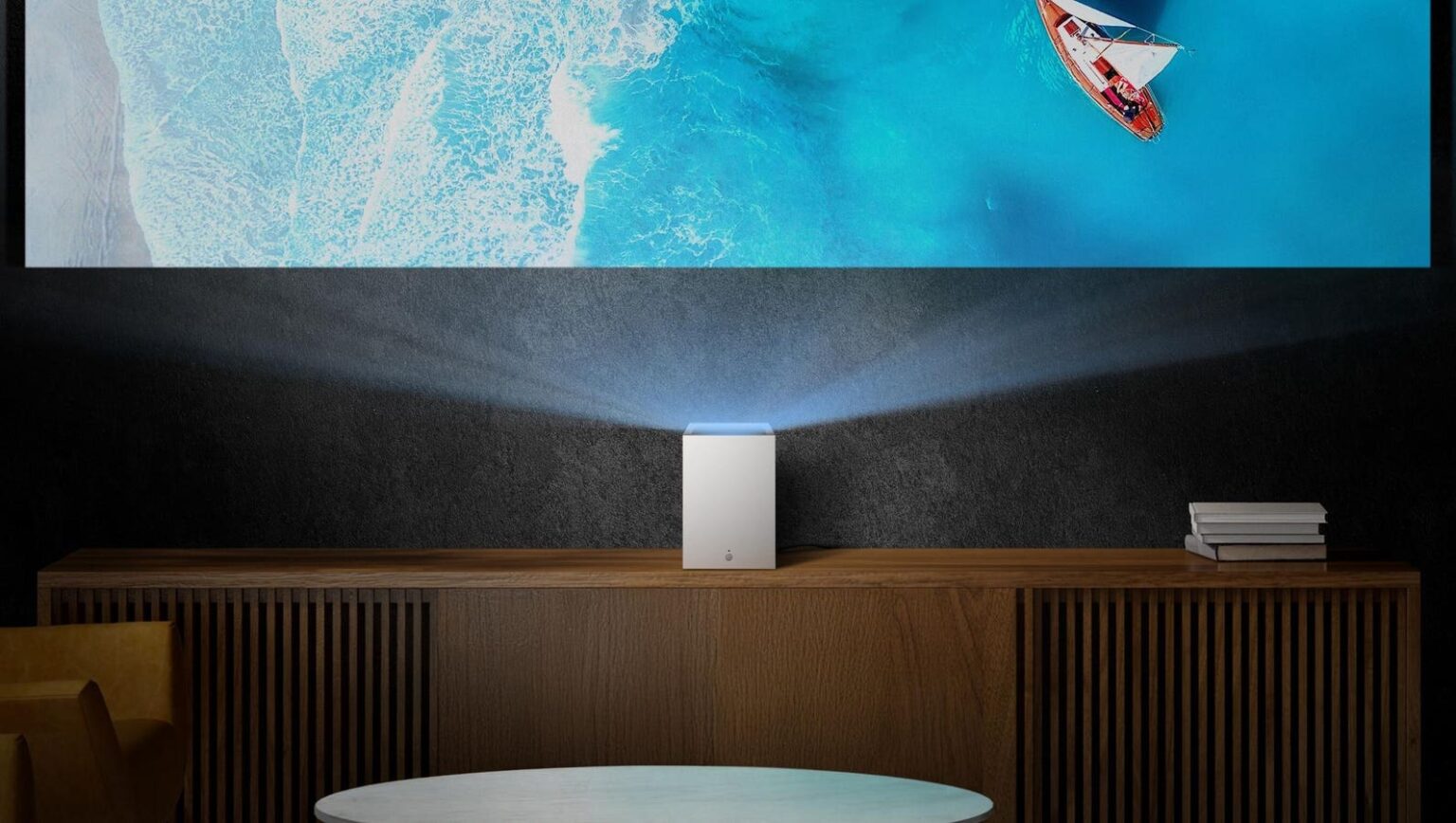 LG Unveils New Home Entertainment Projectors — Including The World’s Smallest 4K UST Model LG Unveils New Home Entertainment Projectors — Including The World’s Smallest 4K UST Model