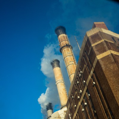 Environmental groups launch coalition to pressure Hochul on cap-and-invest