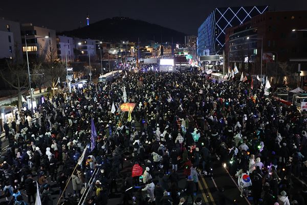 DP: Matter of Time Before Pres. Yoon is Arrested