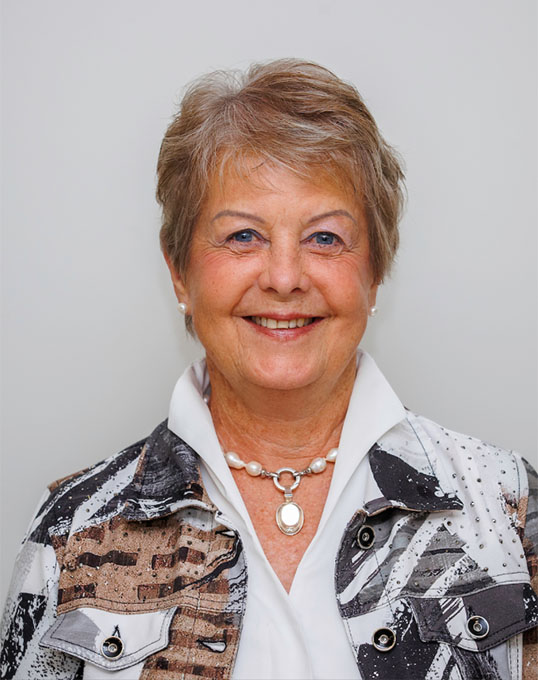 Sue Hobson Stands Down as New Zealand Dressage Chair Sue Hobson Stands Down as New Zealand Dressage Chair