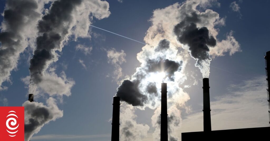 Government’s new climate target for 2035 ‘shockingly unambitious’ – climate expert Government's new climate target for 2035 'shockingly unambitious' - climate expert