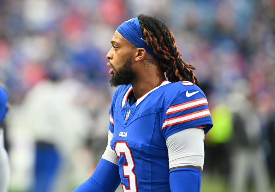 Nov 17, 2024; Orchard Park, New York, USA; Buffalo Bills safety Damar Hamlin (3) warms up before a game against the Kansas City Chiefs at Highmark Stadium. Mandatory Credit: Mark Konezny-Imagn Images