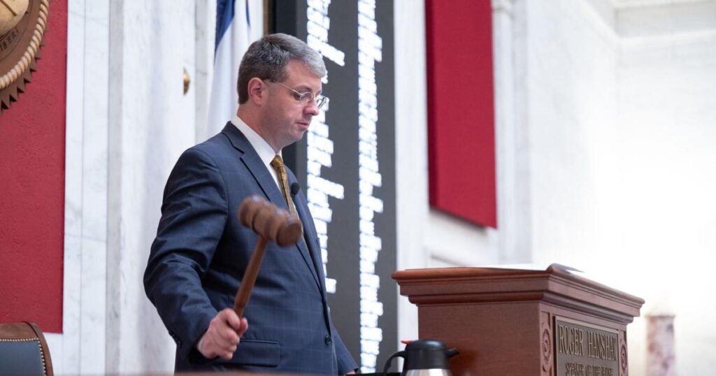 West Virginia House speaker Hansahw looks forward to working with new Energy, Infrastructure and Competitiveness Council director | West Virginia Business News