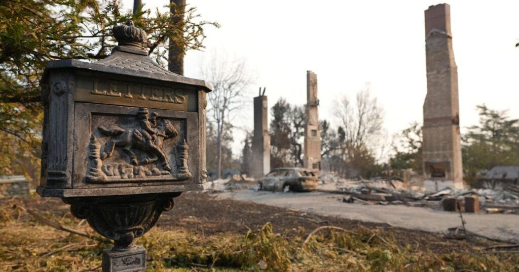 The Los Angeles landmarks from film and TV damaged by wildfires | Entertainment News The Los Angeles landmarks from film and TV damaged by wildfires | Entertainment News