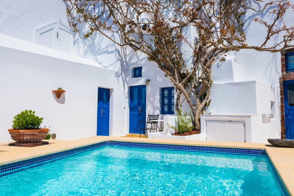 Greece to enforce new short-term rental rules this year Download app from appStore