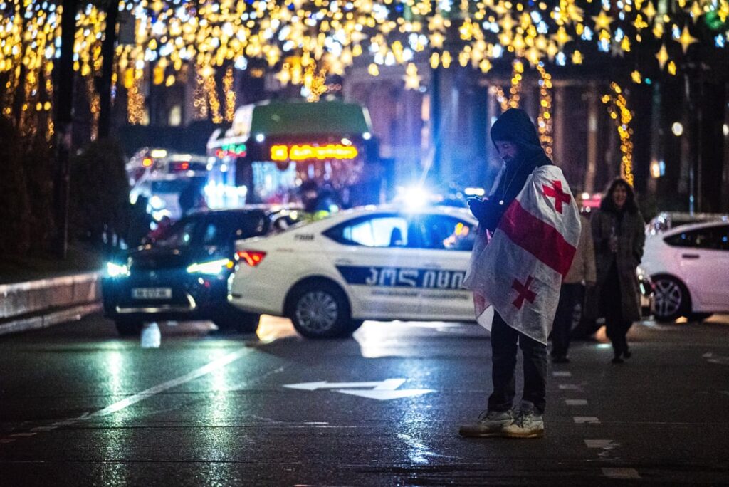 Some pictures I took durning a protest 15.1.