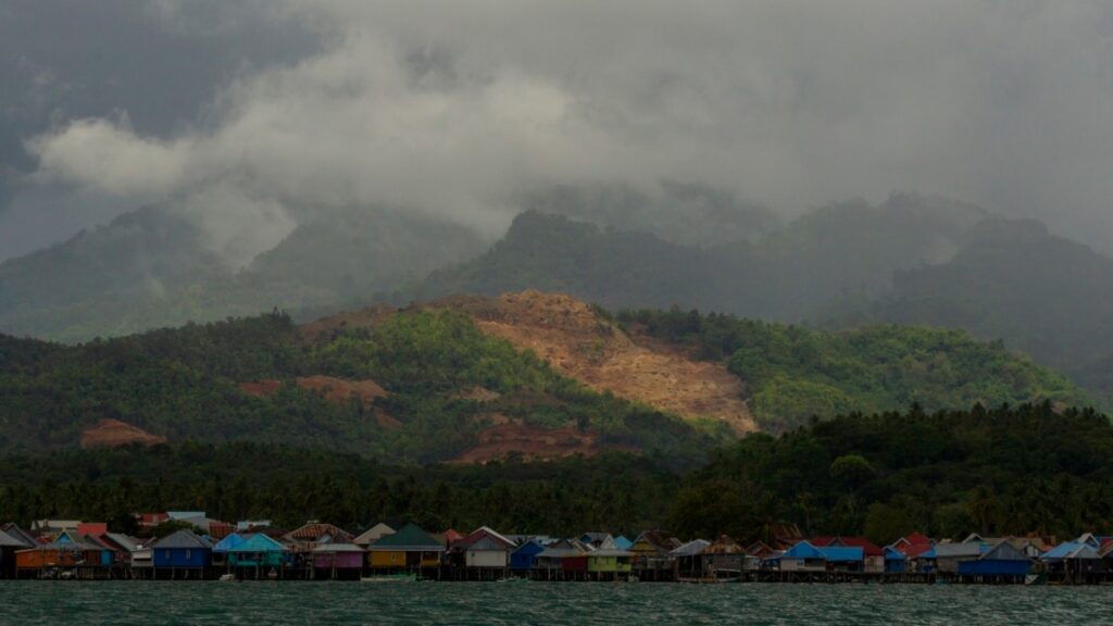 Some on Indonesian Islands Fear Mining Damage to Environment Some on Indonesian Islands Fear Mining Damage to Environment