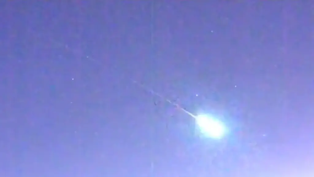 Large fireball over Spain shines as bright as the Moon