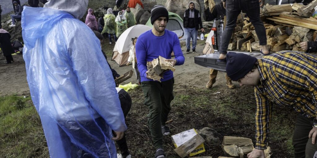 They Flee Russia as Dissidents Seeking Asylum. The U.S. Locks Them Up. They Flee Russia as Dissidents Seeking Asylum. The U.S. Locks Them Up.