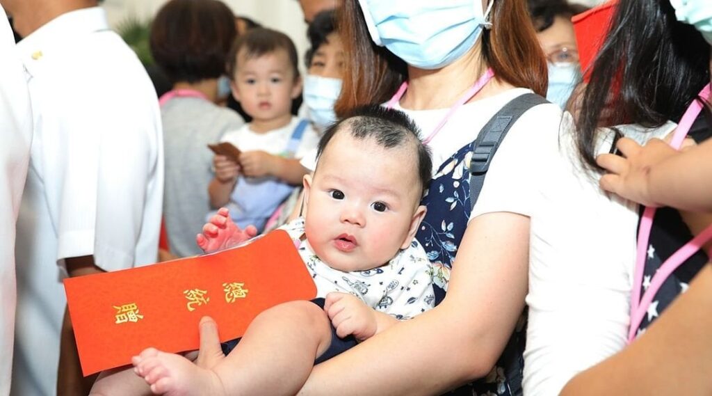China's population declines, women face rising pressure from authorities - For the third consecutive year, China’s population has declined. To revive the country’s birth rate, authorities are relying on incentive-based policies as well as intrusive campaigns targeting women.