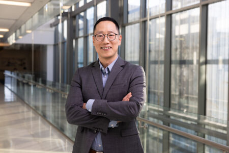Portrait image of Prof. Jin Yong Choi. 