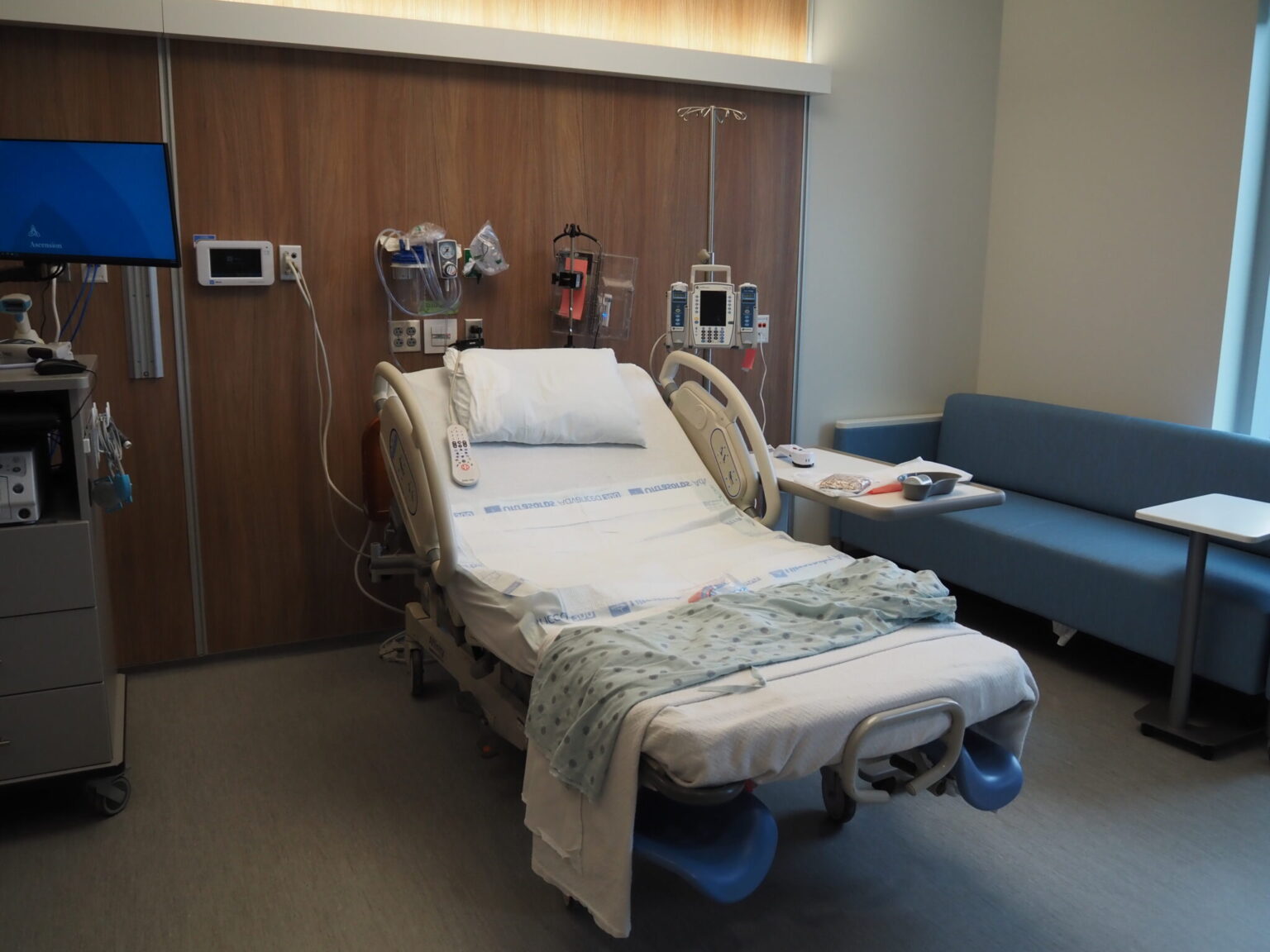 Senators advance several meaty health bills • Indiana Capital Chronicle