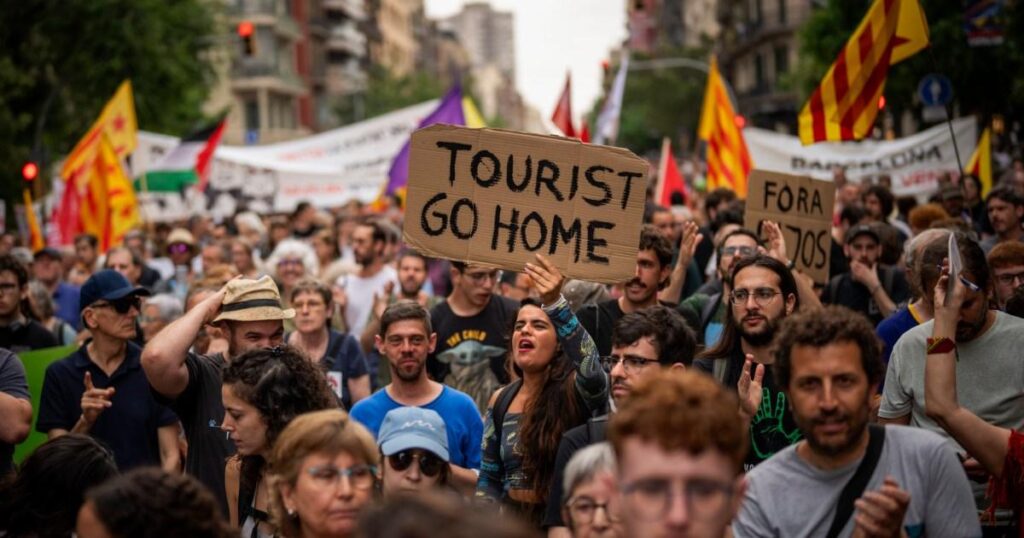 Is Spain introducing a ‘tourist ban’? What rules mean for UK visitors Is Spain introducing a ‘tourist ban'? What rules mean for UK visitors