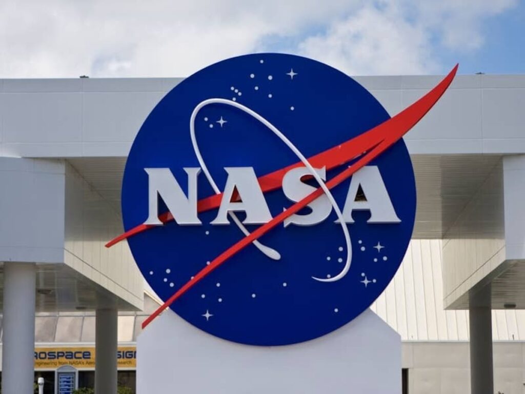 Newly spotted asteroid has 1% chance of hitting Earth in 2032