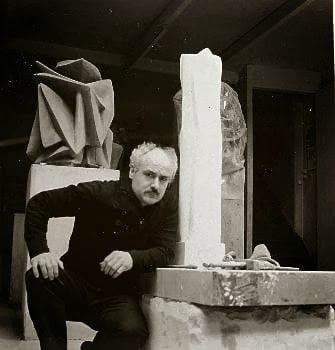 The Greek sculptor who was killed by his own work, weighing 500 kg. The adventure of the fatal sculpture exposed to Delphi - Time Machine