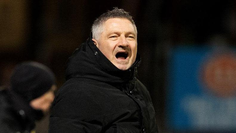 Dundee manager Tony Docherty